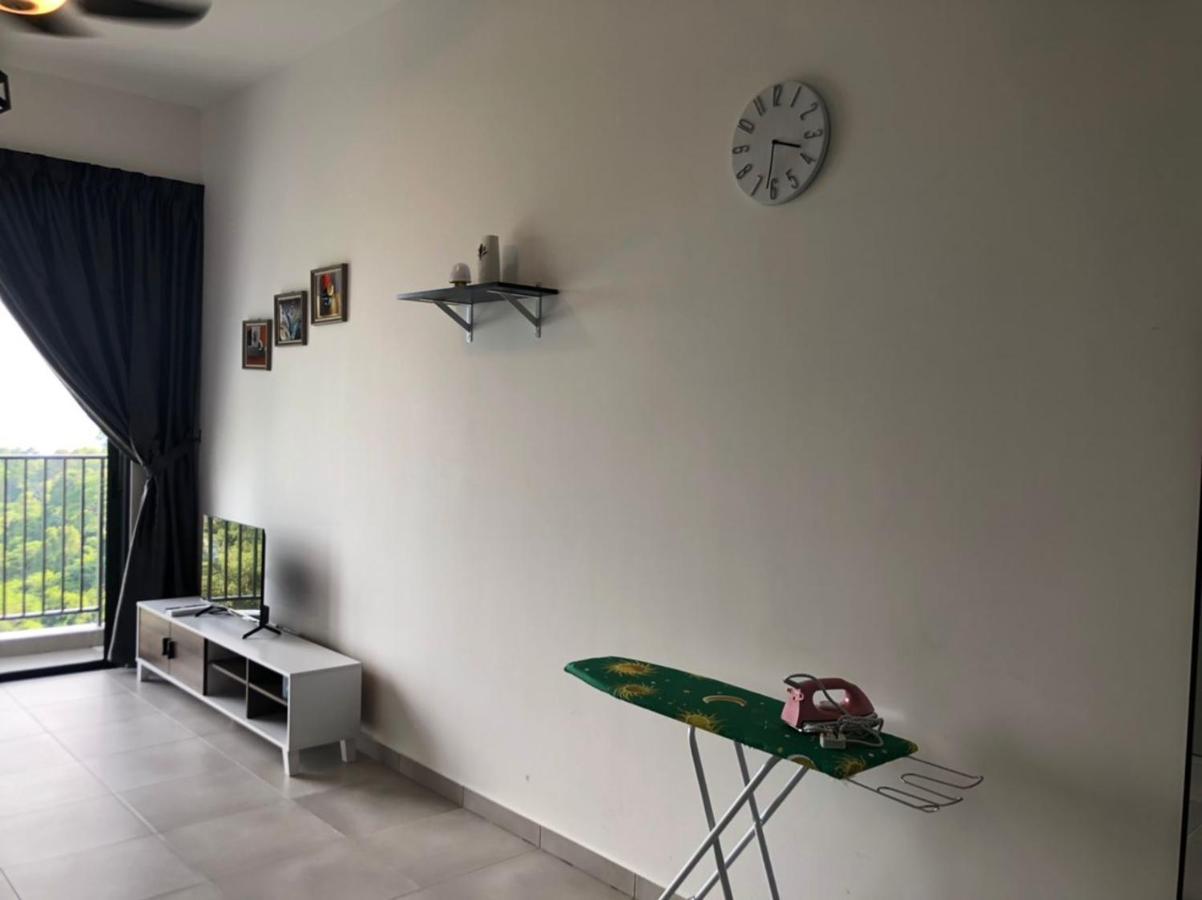 Sandakan Homestay Sea-Forest View Apartment 2R2B 海森雙景公寓 Exterior foto