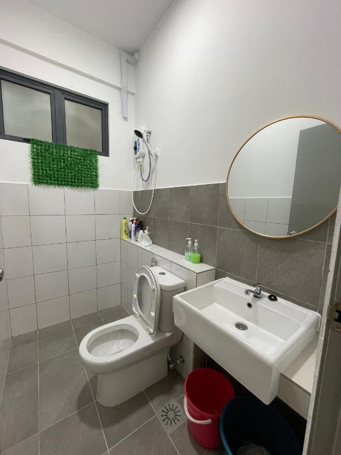 Sandakan Homestay Sea-Forest View Apartment 2R2B 海森雙景公寓 Exterior foto
